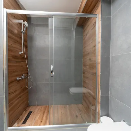 Luxury 2-bedroom Bosphorus View With Private Parking Lägenhet